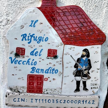 Il Rifugio Del Vecchio Bandito Iglesias Exterior photo